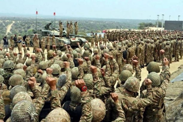 VOJSKA DOBILA SLOBODU DELOVANJA: Hitan sastanak Saveta za nacionalnu bezbednost Pakistana