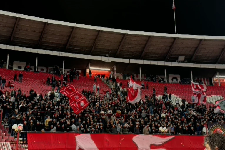 ORI SE ĐURĐEVDAN NA MARAKANI! Delije čuvenom numerom proslavile veliku pobedu crveno-belih (VIDEO)