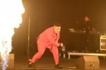 PRAVA EKSPLOZIJA NA BINI! Spektakularan početak koncerta Marije Šerifović - PUBLIKA VRIŠTI U EKSTAZI! (VIDEO)