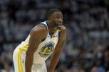 GRIN LAKTOM NOKAUTIRAO RIVALA! Novi incident najprljavijeg igrača NBA lige (VIDEO)