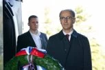 NEKA JE VEČNA SLAVA I HVALA HEROJIMA! Premijer Macut položio venac Neznanom junaku na Avali povodom Dana pobede
