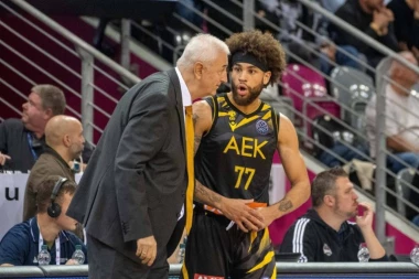 AMERIKANAC SE ISTETOVIRAO NA SRPSKOM: Pogledajte šta je napisao na INTIMNOM mestu! (FOTO)