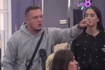 ZASTRAŠUJUĆE SCENE U "ELITI" - JEDVA OBUZDALI POMAHNITALOG GASTOZA: Karić unakazio Anđelu jednim potezom, Marinković dobio napad histerije!