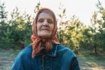 OVO SELO IMA SAMO JEDNU STANOVNICU - BAKU SMILJU (87) KOJA ŽIVI POTPUNO SAMA! Kada su pripadnici Crvenog krsta došli kod nje zatekli su ŠOK PRIZOR! (VIDEO)