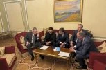 MAKRON I "KOALICIJA VOLJNIH" NAZVALI TRAMPA NA VIDEO POZIV: Evo šta se potom dogodilo u Kijevu