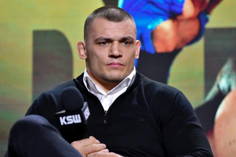 DARKO STOŠIĆ OTKAZAO BORBU U BEOGRADU! Popularni borac odmah uskočio umesto Srbina!