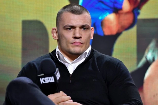 DARKO STOŠIĆ OTKAZAO BORBU U BEOGRADU! Popularni borac odmah uskočio umesto Srbina!