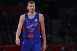 BORIŠA SPREMAN DA IZDOMINIRA PROTIV ZVEZDE MERIDIANBET: Reprezentativac Srbije na ovaj način pokazao koliko je motivisan (VIDEO)