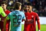 HAOS U KRAGUJEVCU: Žandarmerija morala da interveniše i spreči sukob navijača! (VIDEO)