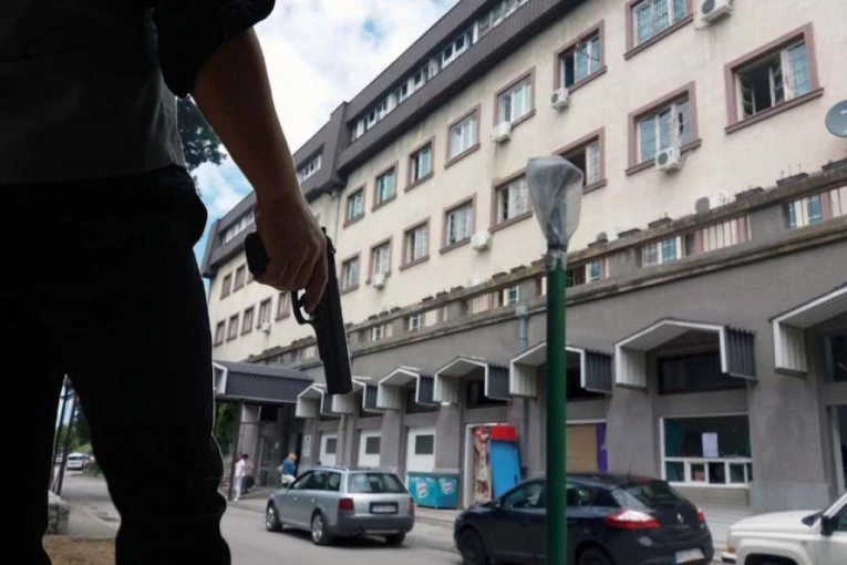 ALEKSANDAR ULETEO U BOLNICU, ISPALIO DEVET HITACA I UBIO TRI ŽENE!  Zločin koji je šokirao Smederevsku Palanku i celu Srbiju!