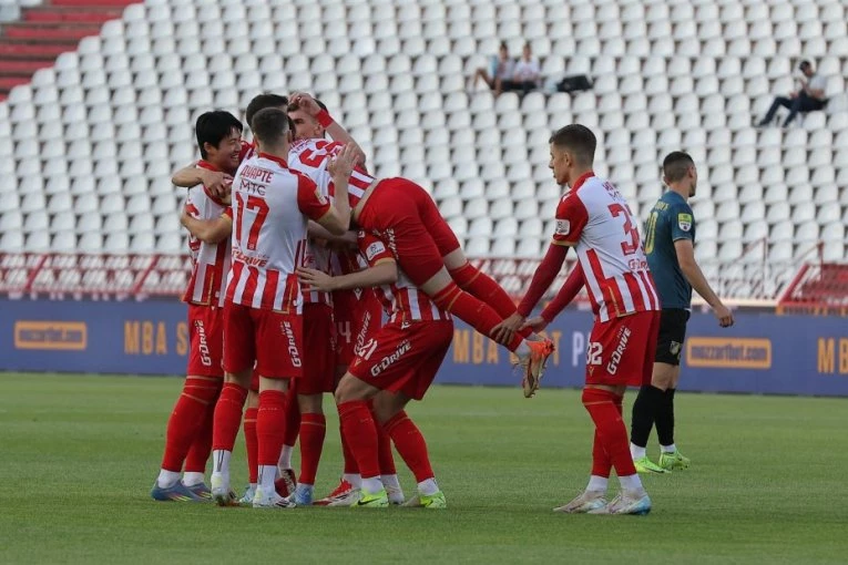 ZVEZDA ODMAH ZATRESLA MREŽU! Dinamičan početak na Marakani!