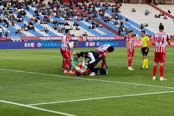 DRAMA NA UTAKMICI ZVEZDE! Sudarili se golman i fudbaler, ODMAH UTRČALA LEKARSKA EKIPA (FOTO GALERIJA)
