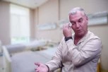 STIGLE VESTI DIREKTNO IZ BOLNICE - OBJAVLJEN SNIMAK MAJKE MILANA MILOŠEVIĆA: Voditelj se hitno oglasio! (VIDEO)