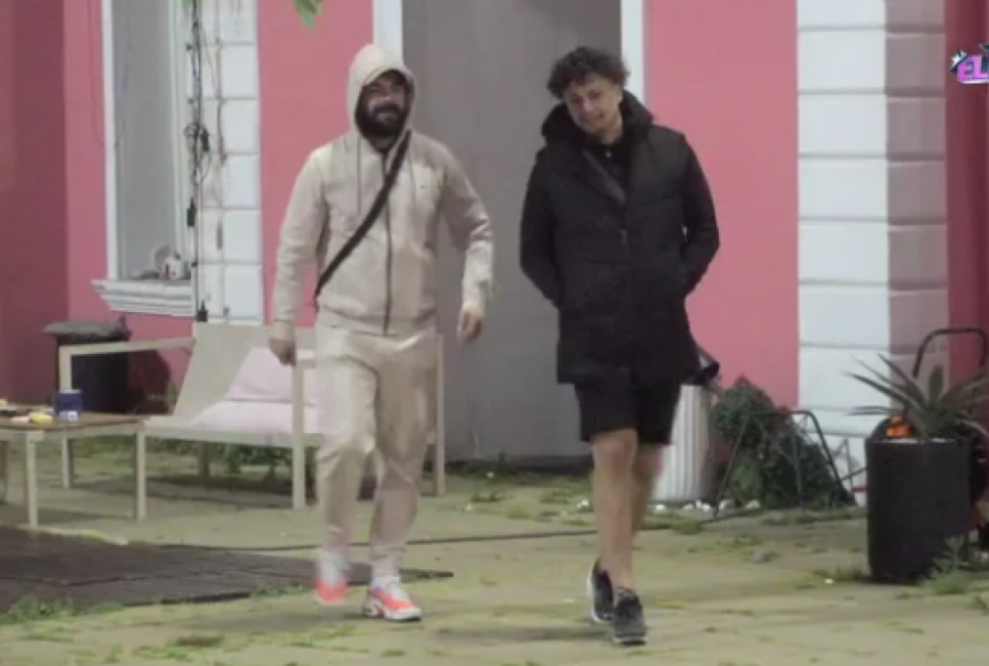 Terza peva i plače