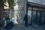 POTRESNA SCENA ISPRED KUĆE DRAGANA LABOVIĆA: Prizor ledi krv u žilama! (GALERIJA)