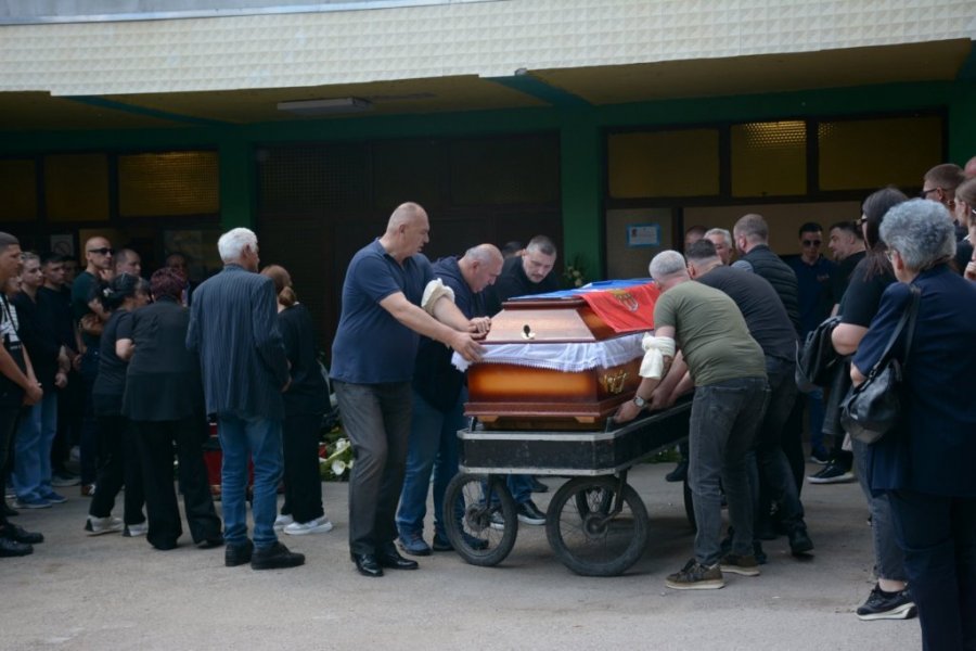 Sahrana Dragana Labovića