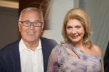 NAŠ VODITELJ OŽENIO I TREĆEG SINA! Slavlje u domu Vanje Bulića, Suzana Mančić se latila mikrofona!