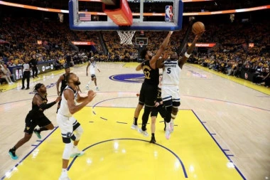 NBA LUDILO: Pogledajte detalje sa sjajnog meča Golden Stejt - Minesota! (VIDEO)