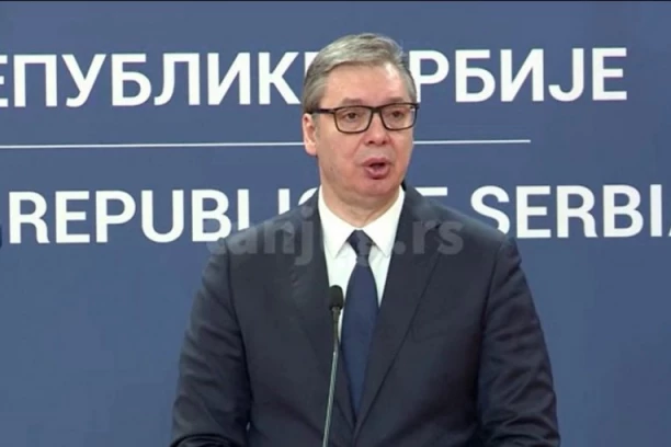 NIJE MOJE DA SLUŠAM, NEGO DA SLUŽIM NARODU! Vučićev stav jasan: Naša budućnost je u EU, ali put u Moskvu je stvar časti i poštovanja (VIDEO)