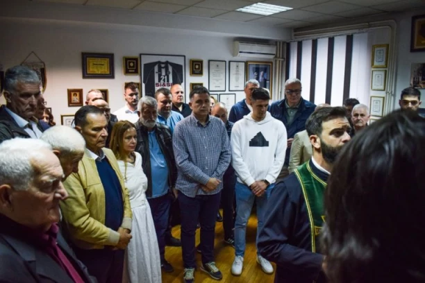 PREDSEDNIK RK PARTIZAN ADMIRALBET: Ponosan sam na to ko je sve došao na slavu! (FOTO GALERIJA)